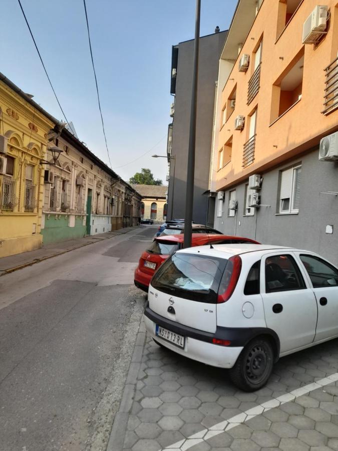 Nikola Ns Lejlighed Novi Sad Eksteriør billede