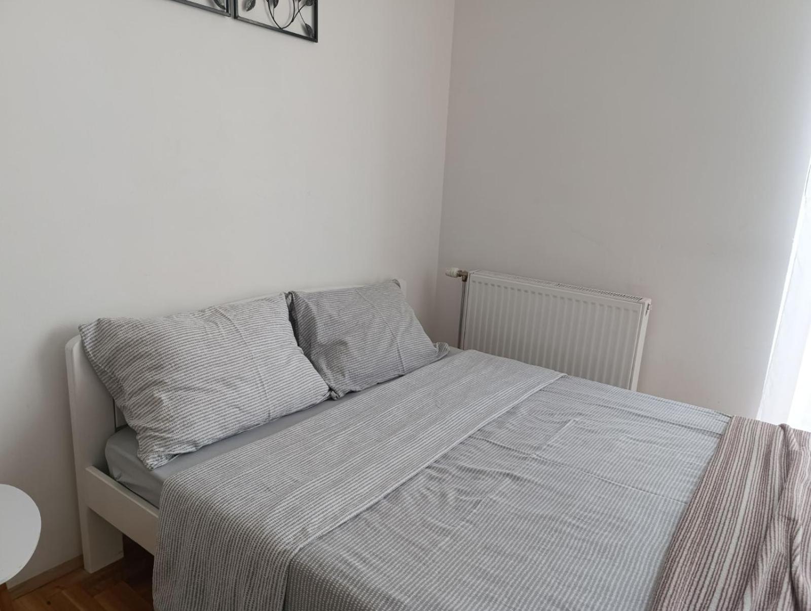 Nikola Ns Lejlighed Novi Sad Eksteriør billede